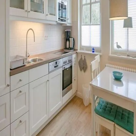 Comfort Flat With 1 Bedroom And Terrace 102 * Binz